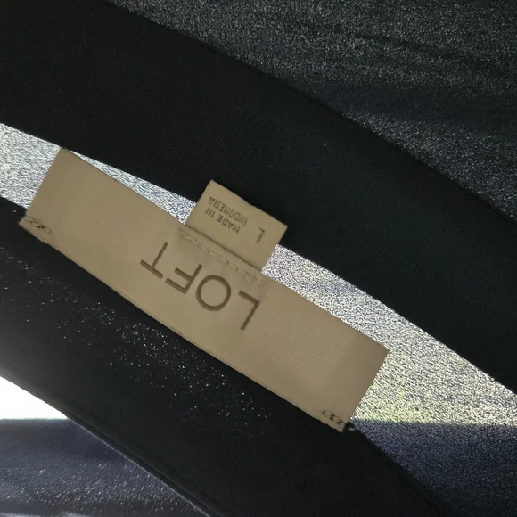 LOFT Dark Blue Tie Back Blouse. - Picture 4 of 4